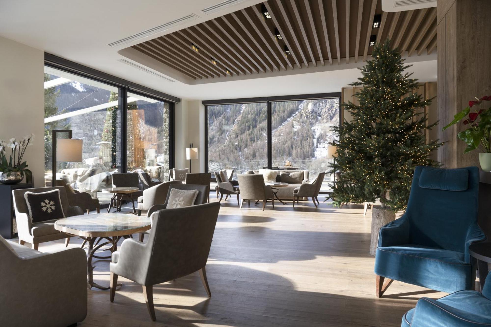 Hotel Grand Mont Blanc, By R Collection 5*