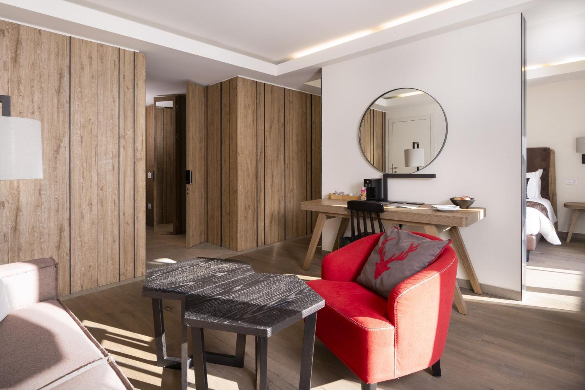 Grand Mont Blanc, By R Collection Hotel Courmayeur