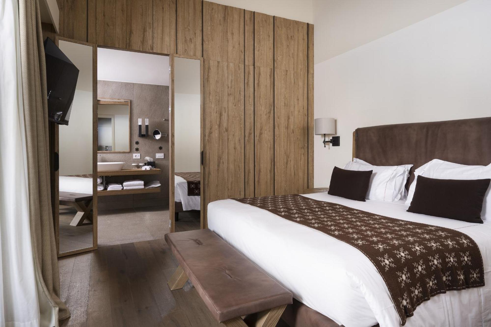 Hotel Grand Mont Blanc, By R Collection Courmayeur